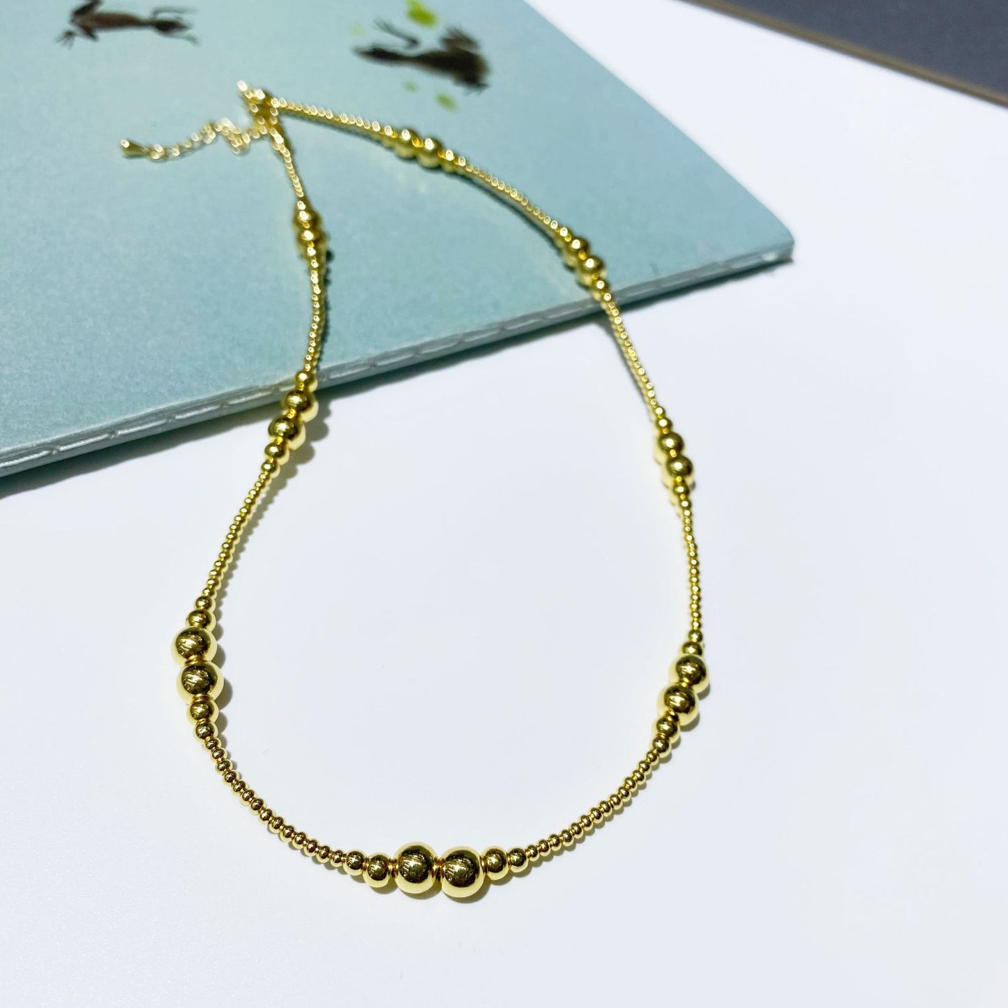 Natural pearl necklace