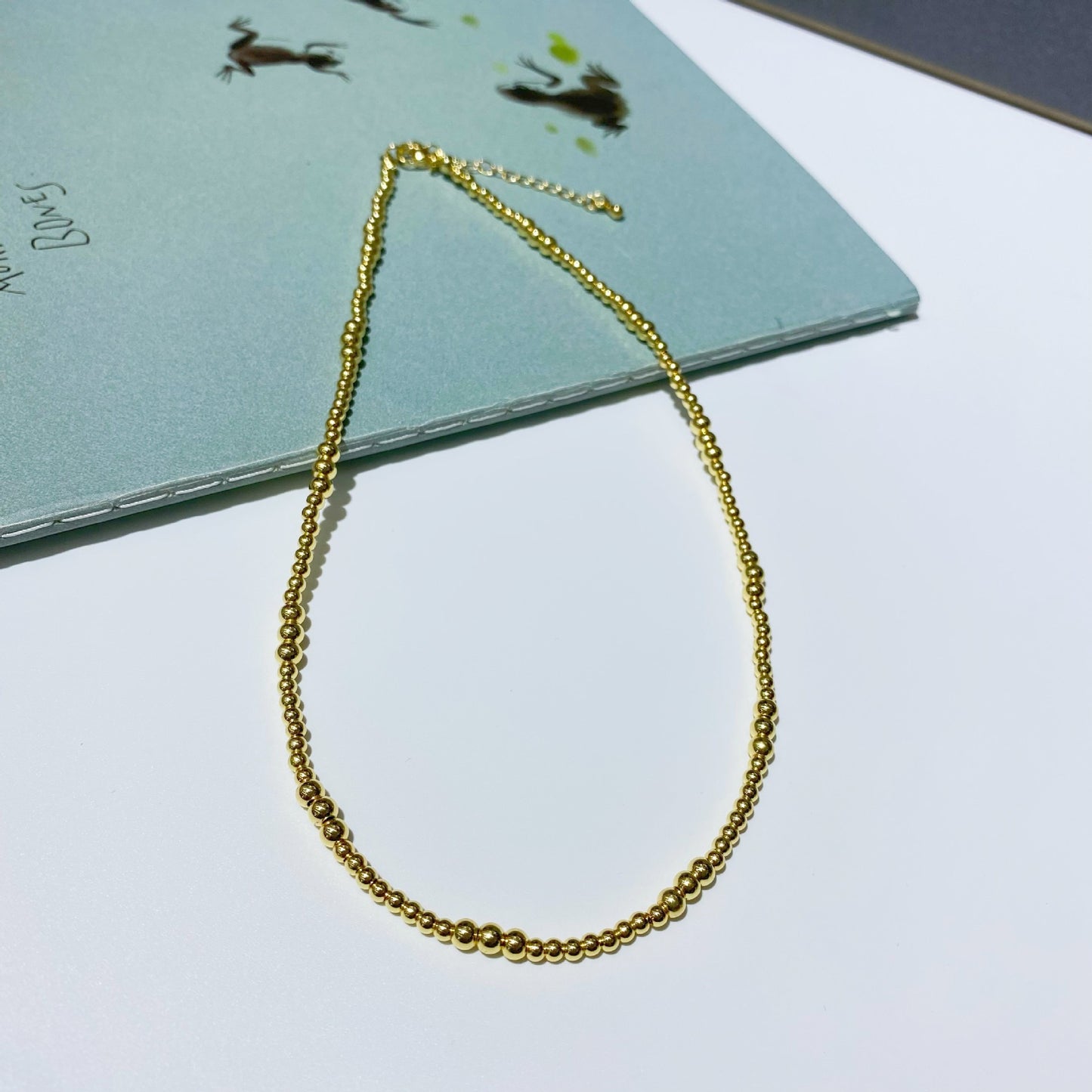 Natural pearl necklace