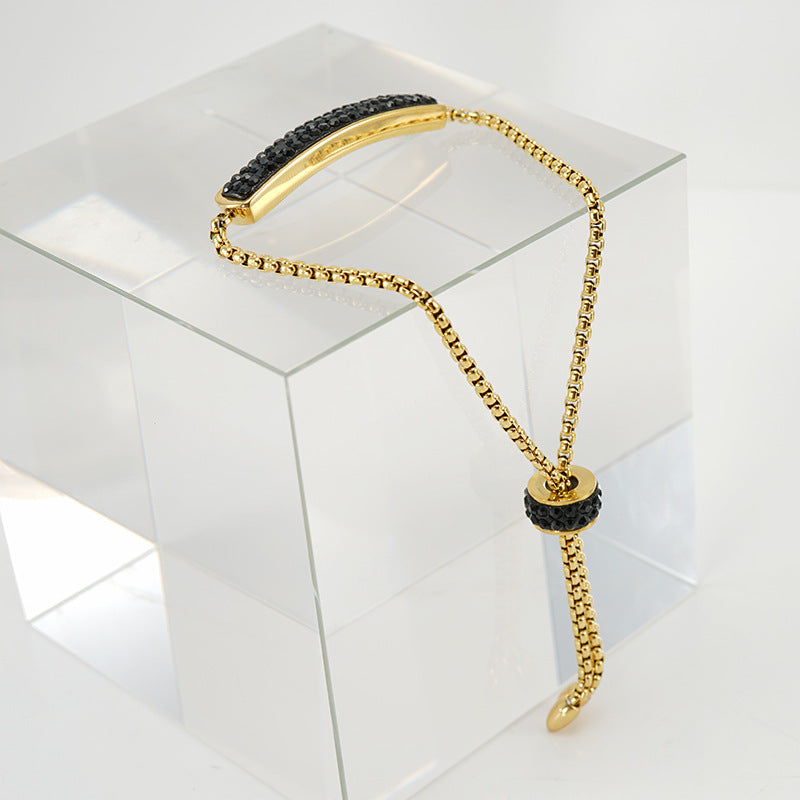 Bracelet with diamonds