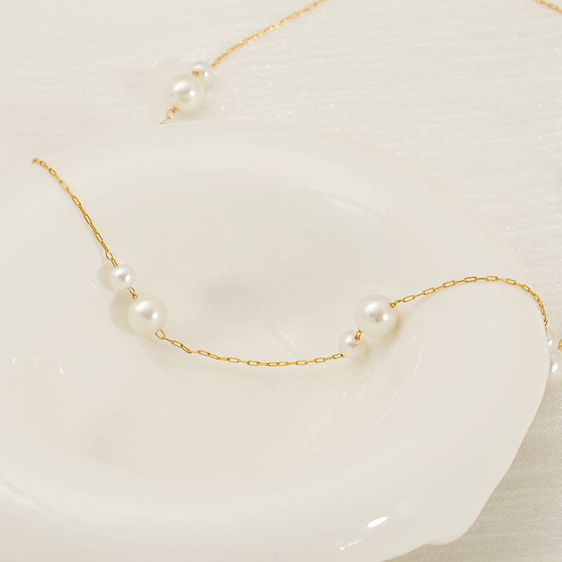 pearl bracelet