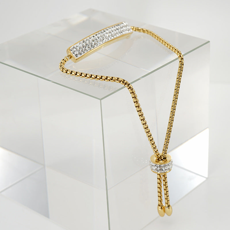 Bracelet with diamonds