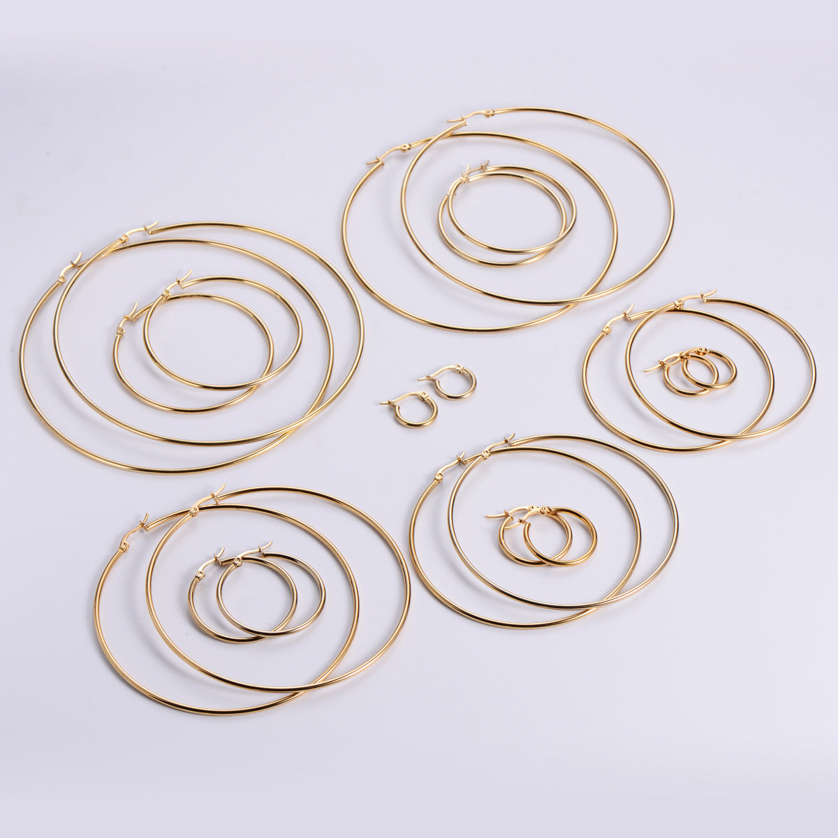Round Snap Earrings