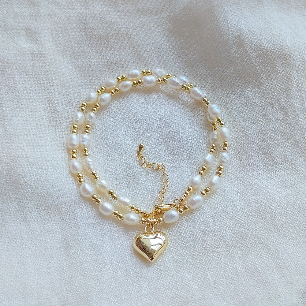 Pearl necklace love pendant